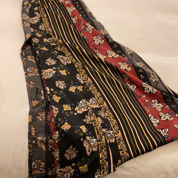 Dresses & Skirts - NASTY GAL SKIRT